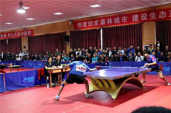 切断对手的 切断对手的