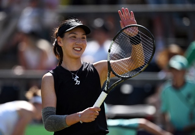 面对巨大的 面对巨大的